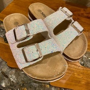 New Toddler Glitter Sandals